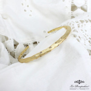 Jonc Elena. Louise Hendricks